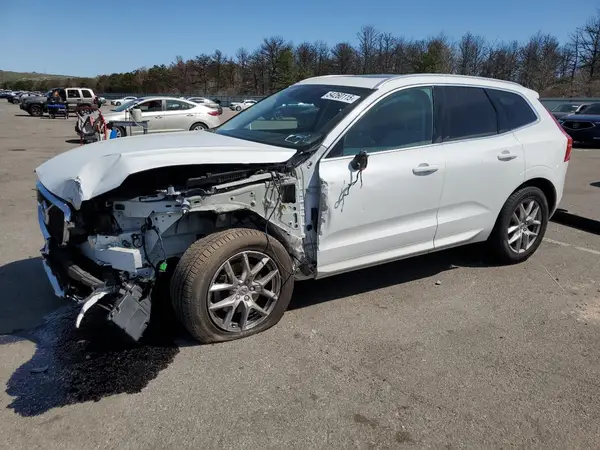 LYV102RK1KB297323 2019 VOLVO XC60 - Image 1
