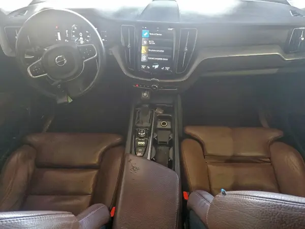 LYV102RK2KB201831 2019 VOLVO XC60 - Image 8