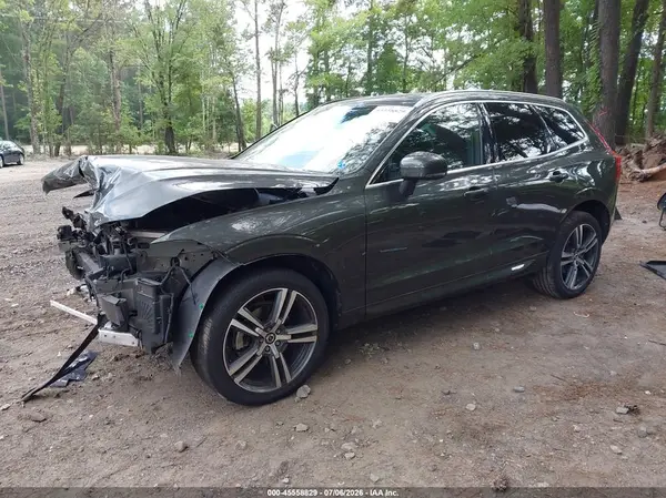 LYV102RK2KB215566 2019 VOLVO XC60 - Image 2