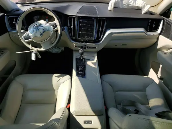 LYV102RK2KB237759 2019 VOLVO XC60 - Image 8