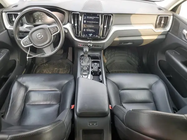 LYV102RK2KB241651 2019 VOLVO XC60 - Image 8