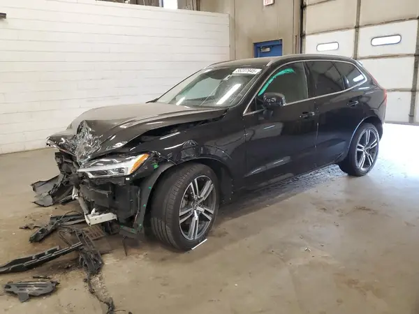 LYV102RK3JB082217 2018 VOLVO XC60 - Image 1
