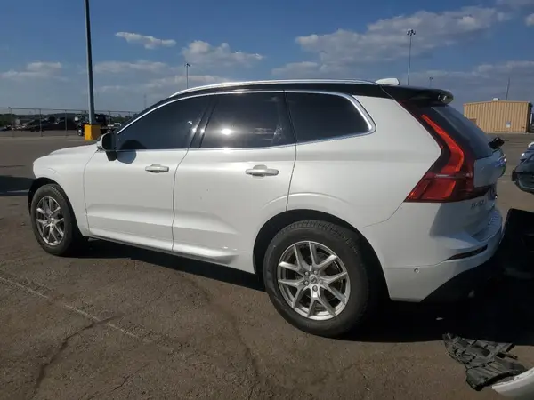 LYV102RK3JB117824 2018 VOLVO XC60 - Image 2