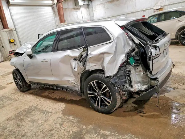 LYV102RK3KB233297 2019 VOLVO XC60 - Image 2