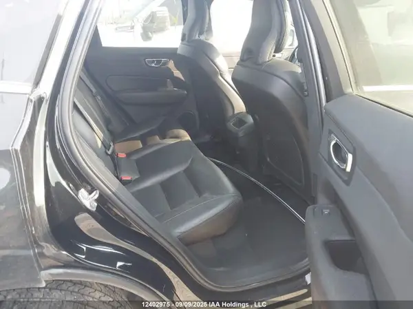 LYV102RK3KB371860 2019 VOLVO XC60 - Image 8