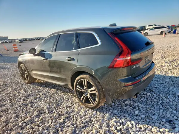 LYV102RK4JB069959 2018 VOLVO XC60 - Image 2