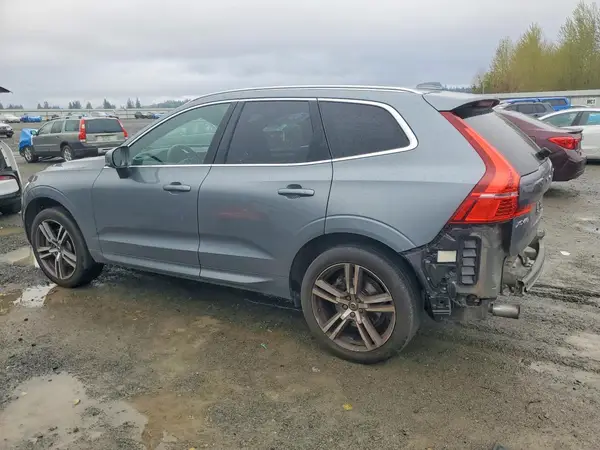 LYV102RK4JB078452 2018 VOLVO XC60 - Image 2