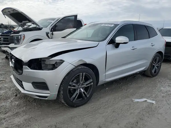 LYV102RK4JB097096 2018 VOLVO XC60 - Image 1