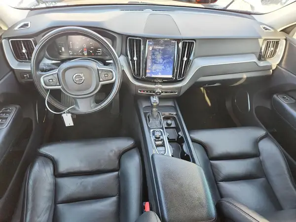 LYV102RK4KB200924 2019 VOLVO XC60 - Image 8