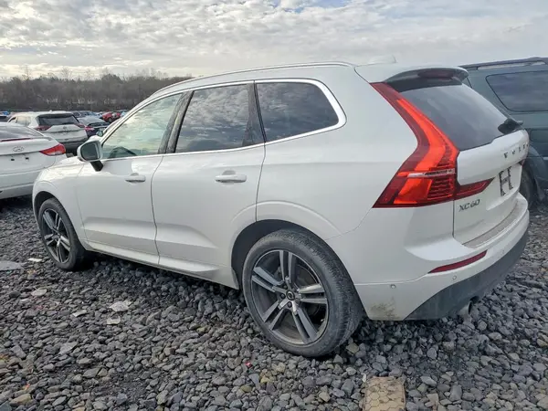 LYV102RK4KB204813 2019 VOLVO XC60 - Image 2