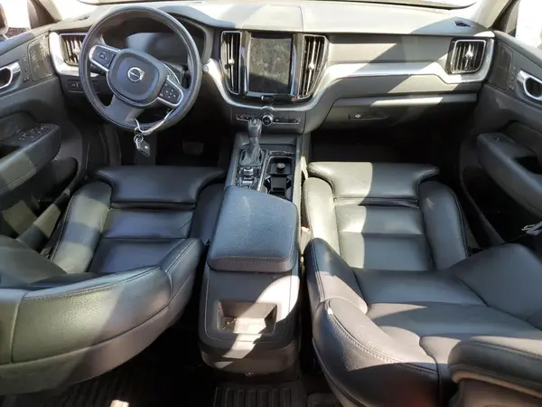 LYV102RK4KB319475 2019 VOLVO XC60 - Image 8