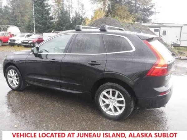 LYV102RK5JB083305 2018 VOLVO XC60 - Image 2