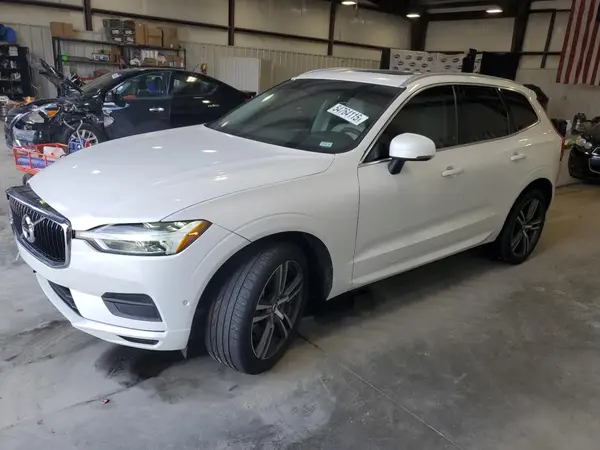 LYV102RK5JB101138 2018 VOLVO XC60 - Image 1