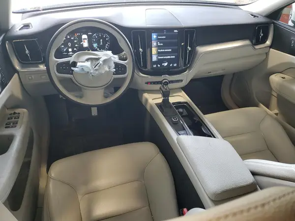 LYV102RK5JB101138 2018 VOLVO XC60 - Image 8