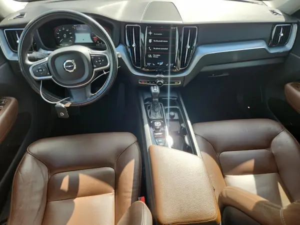 LYV102RK5JB118084 2018 VOLVO XC60 - Image 8