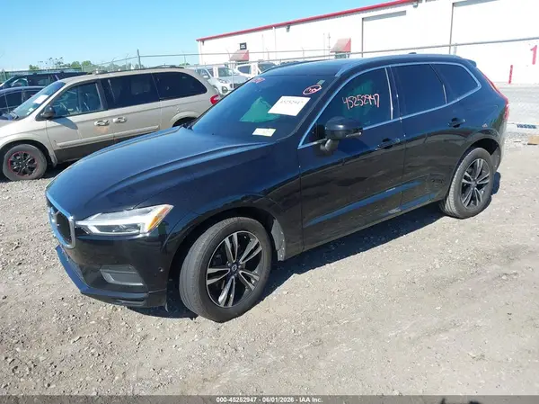 LYV102RK5KB196981 2019 VOLVO XC60 - Image 2