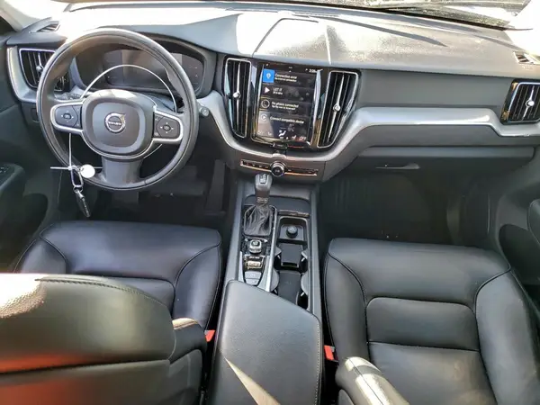 LYV102RK5KB215254 2019 VOLVO XC60 - Image 8