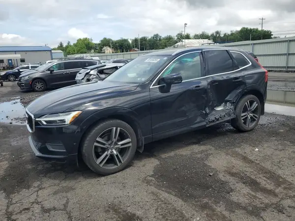 LYV102RK6JB105943 2018 VOLVO XC60 - Image 1