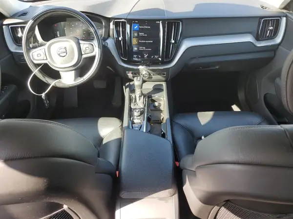 LYV102RK6JB117297 2018 VOLVO XC60 - Image 8