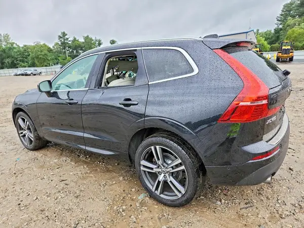 LYV102RK6KB242186 2019 VOLVO XC60 - Image 2
