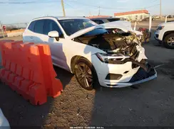 LYV102RK7JB100735 2018 VOLVO XC60