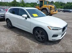 LYV102RK8JB082486 2018 VOLVO XC60