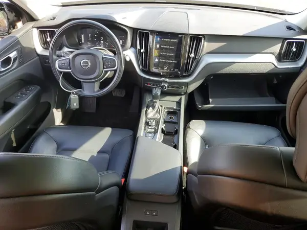 LYV102RK8KB236745 2019 VOLVO XC60 - Image 8