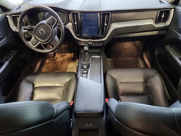 LYV102RK8KB288392 2019 VOLVO XC60 - Image 8