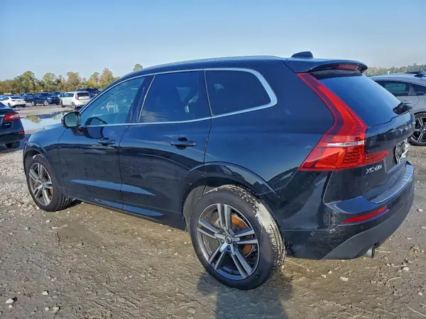 LYV102RK9JB074302 2018 VOLVO XC60 - Image 2