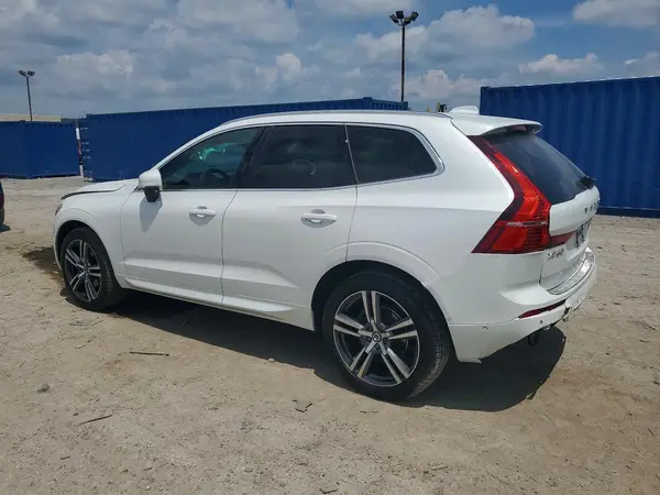LYV102RK9JB097661 2018 VOLVO XC60 - Image 2