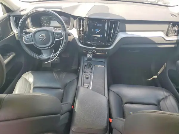 LYV102RK9JB097661 2018 VOLVO XC60 - Image 8