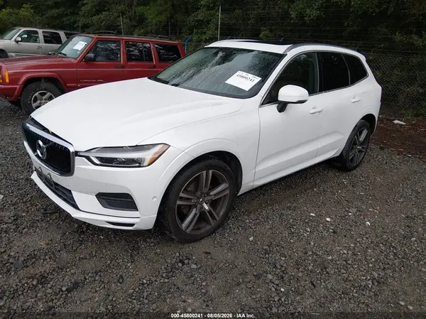 LYV102RK9JB101191 2018 VOLVO XC60 - Image 2