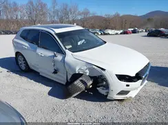 LYV102RK9KB196112 2019 VOLVO XC60
