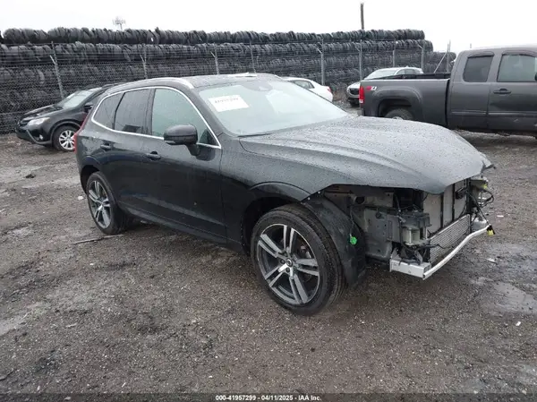 LYV102RK9KB297120 2019 VOLVO XC60 - Image 1