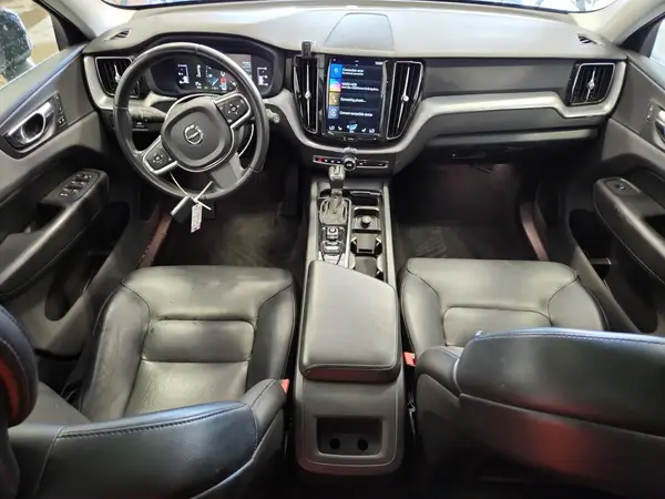 LYV102RK9KB367764 2019 VOLVO XC60 - Image 8
