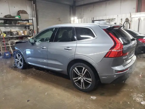 LYV102RKXJB077791 2018 VOLVO XC60 - Image 2
