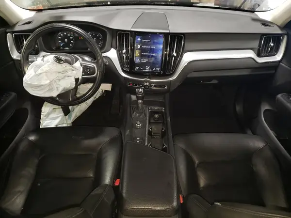 LYV102RKXJB077791 2018 VOLVO XC60 - Image 8