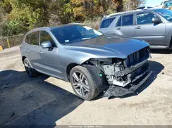 LYV102RKXJB083719 2018 VOLVO XC60
