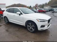 LYV102RKXJB100647 2018 VOLVO XC60