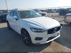 LYV102RKXJB101068 2018 VOLVO XC60