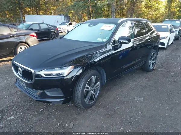 LYV102RKXKB197365 2019 VOLVO XC60 - Image 2