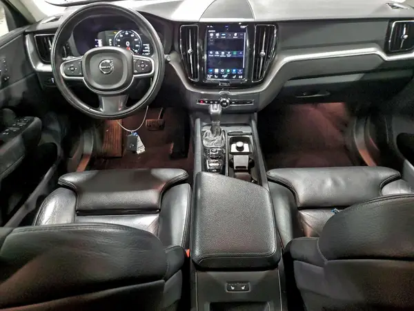 LYV102RKXKB236150 2019 VOLVO XC60 - Image 8