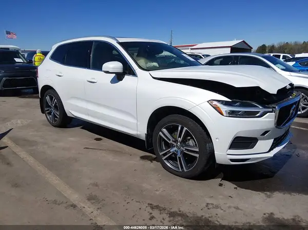 LYV102RKXKB298258 2019 VOLVO XC60 - Image 1