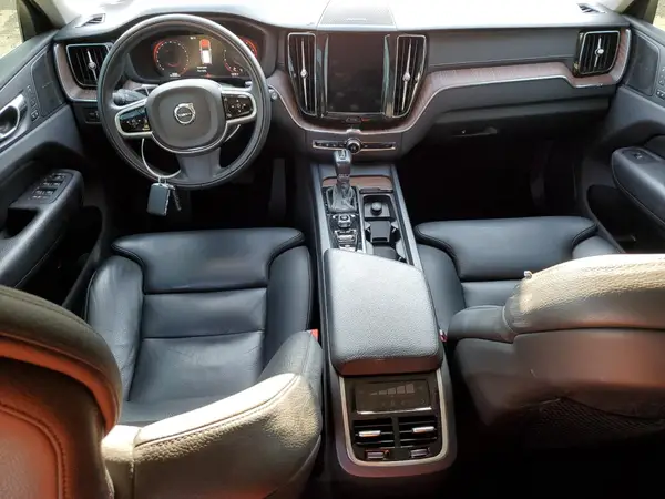LYV102RL0KB197206 2019 VOLVO XC60 - Image 8