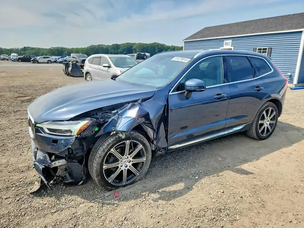 LYV102RL2KB250939 2019 VOLVO XC60 - Image 1