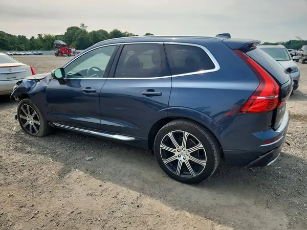 LYV102RL2KB250939 2019 VOLVO XC60 - Image 2
