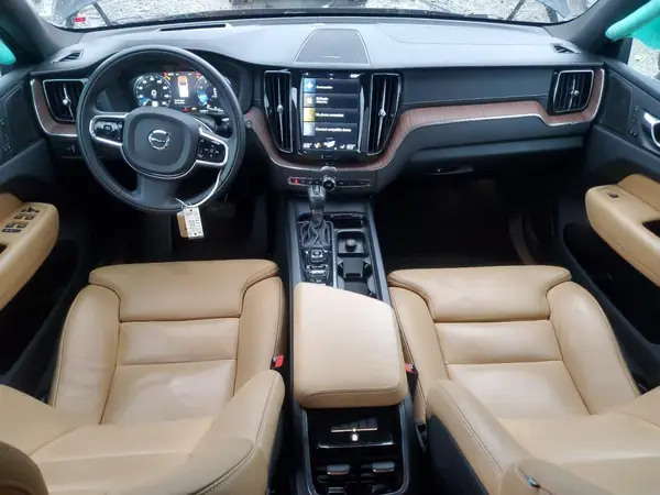 LYV102RL3KB298482 2019 VOLVO XC60 - Image 8