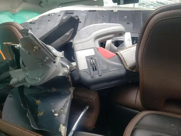 LYV102RL4KB237691 2019 VOLVO XC60 - Image 8