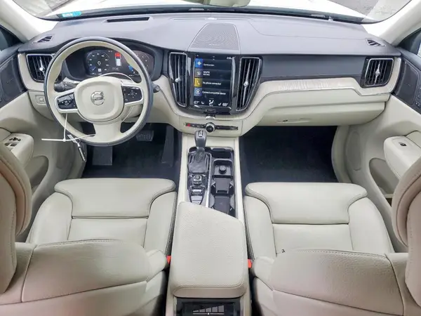 LYV102RL6KB232363 2019 VOLVO XC60 - Image 8