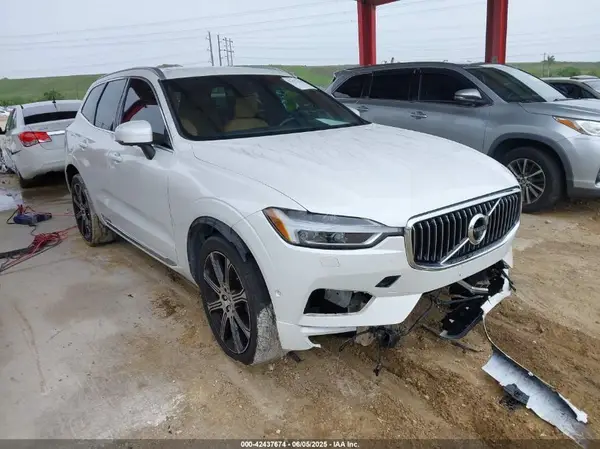 LYV102RL6KB381761 2019 VOLVO XC60 - Image 1